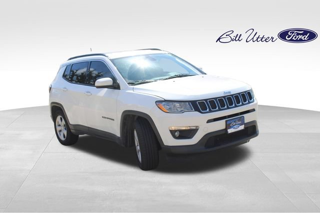 Used 2021 Jeep Compass Latitude w/ Convenience Group FWD image 3