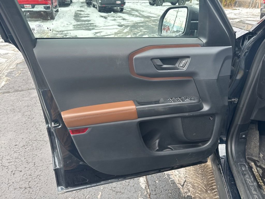 Certified 2022 Ford Bronco Sport Outer Banks w/ Tech Package image 9