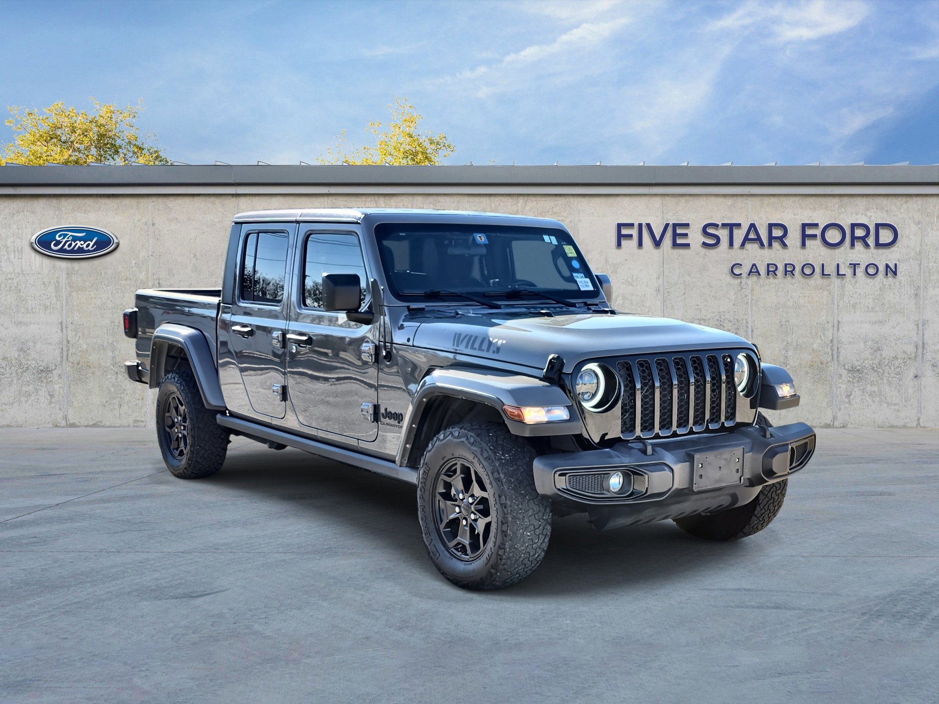 Used 2021 Jeep Gladiator Willys image 1