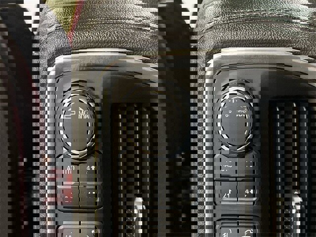 Used 2021 Chevrolet Silverado 1500 High Country w/ Z71 Off-Road Package image 13