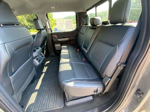 Certified 2024 Ford F250 Lariat w/ Sport Appearance Package AWD/4WD image 28