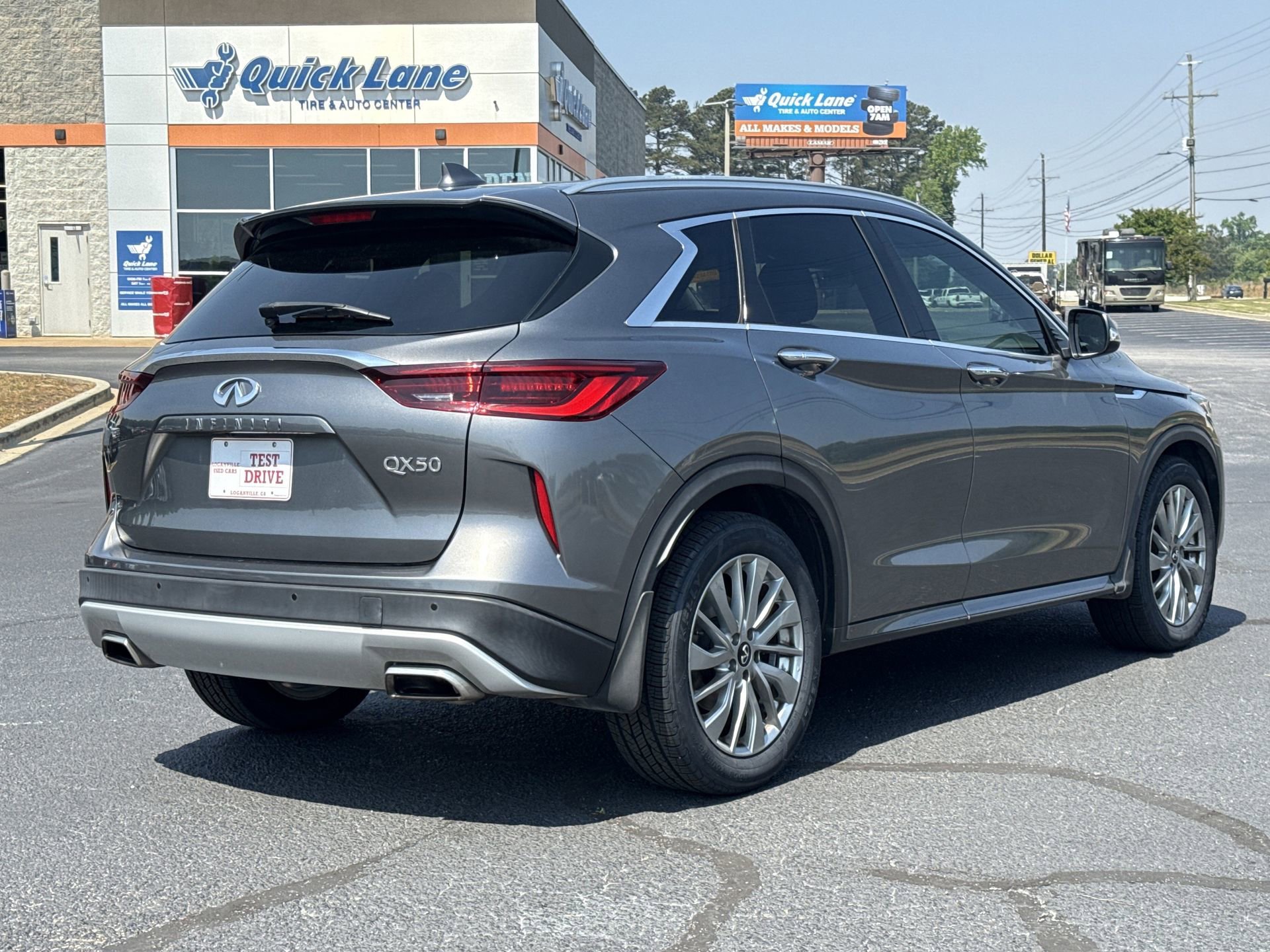 Used 2023 INFINITI QX50 Luxe image 22