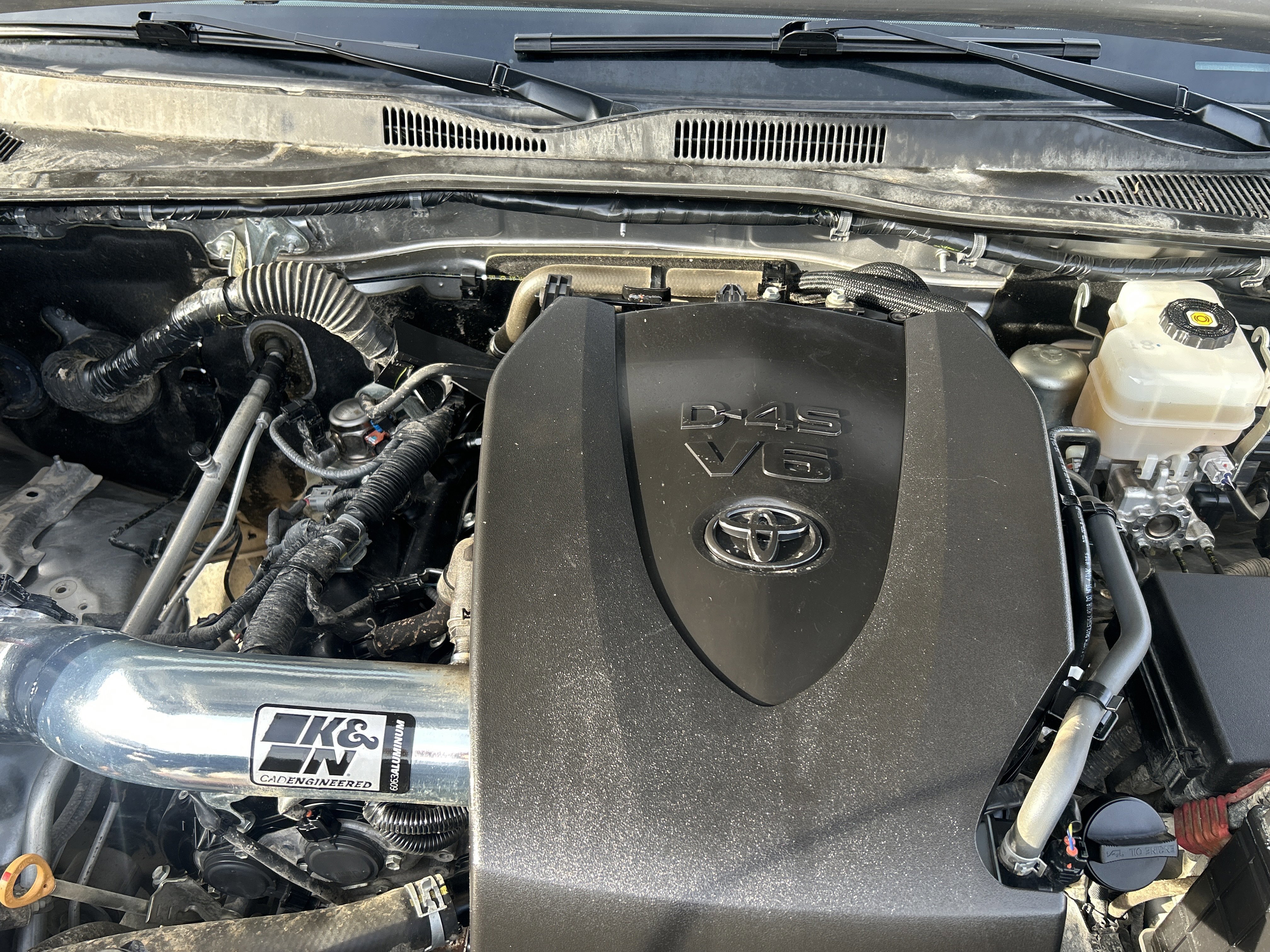 Used 2018 Toyota Tacoma TRD Off-Road image 17