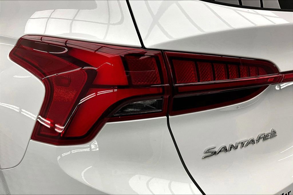 Used 2022 Hyundai Santa Fe Limited image 30