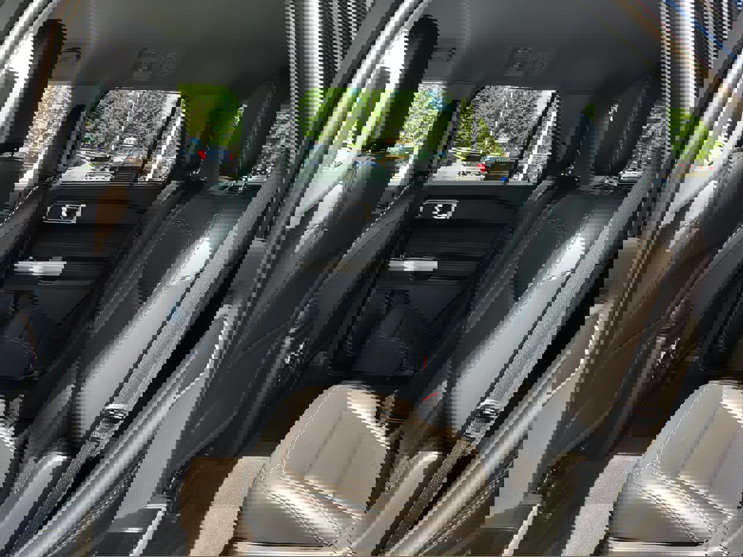 Certified 2023 Ford Explorer XLT w/ Equipment Group 202A image 11