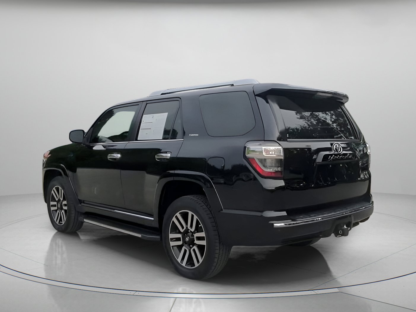 Used 2018 Toyota 4Runner Limited AWD/4WD image 20