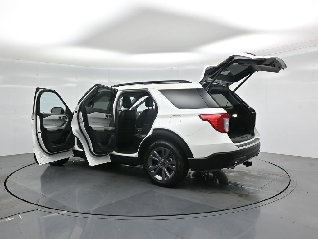 Certified 2023 Ford Explorer XLT w/ Equipment Group 202A image 58