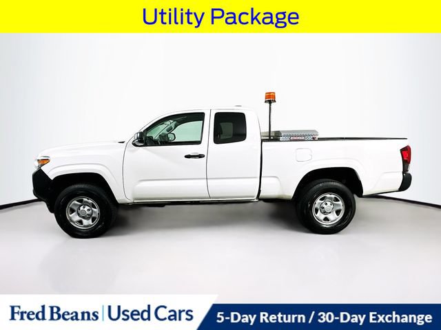 Used 2022 Toyota Tacoma SR AWD/4WD image 5