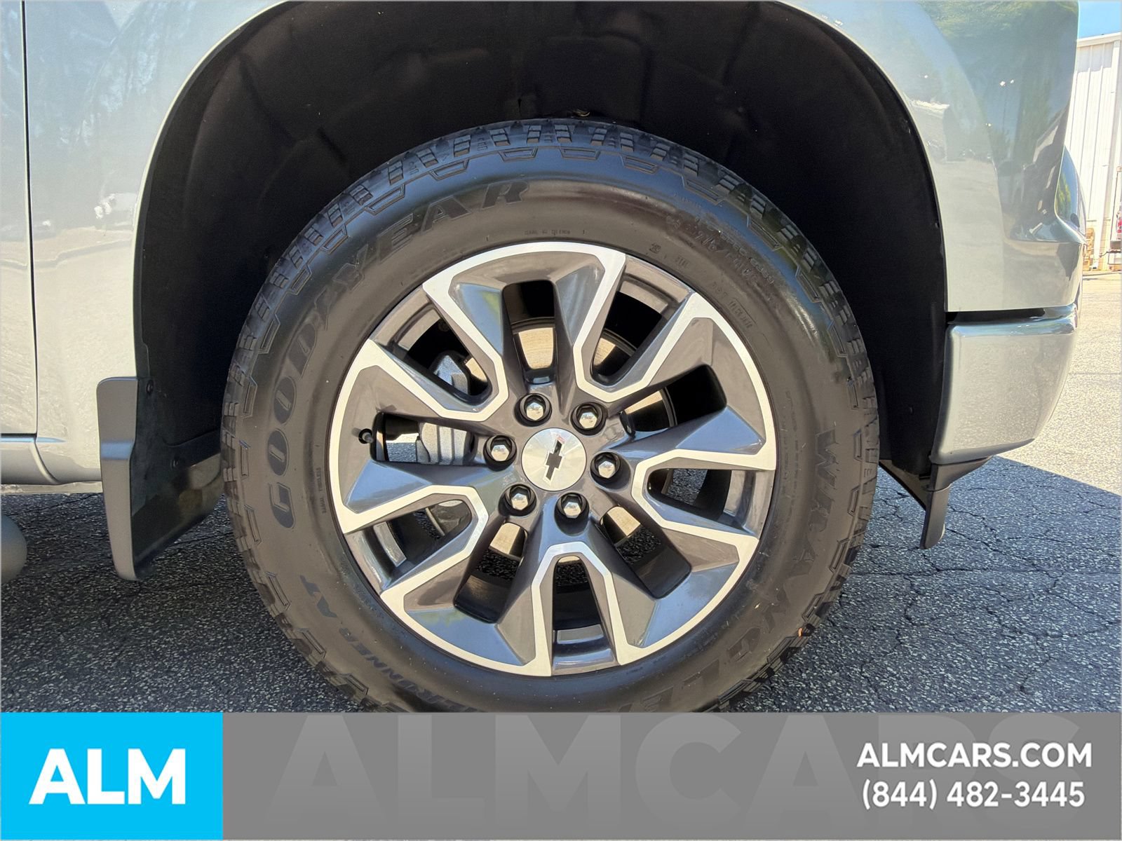 Used 2024 Chevrolet Silverado 1500 RST w/ Convenience Package II AWD/4WD image 14