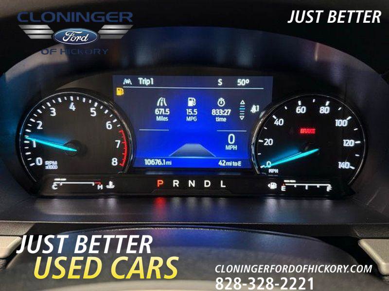 Certified 2022 Ford Explorer XLT w/ Equipment Group 202A image 23