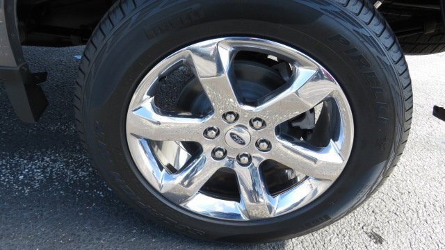 Certified 2022 Ford F150 XLT w/ Equipment Group 302A High image 29