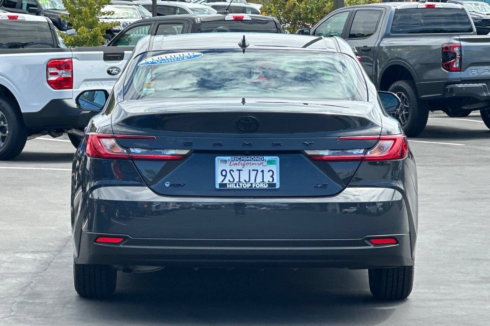 Used 2025 Toyota Camry LE FWD image 7