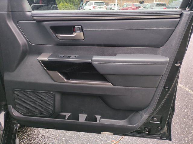 Used 2023 Toyota Tundra Limited AWD/4WD image 33