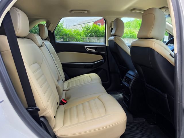 Certified 2023 Ford Edge SEL w/ Convenience Package AWD/4WD image 17