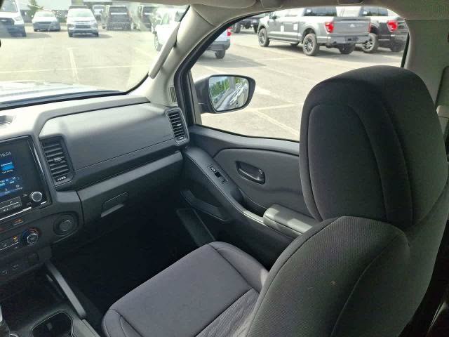 Used 2024 Nissan Frontier S AWD/4WD image 11