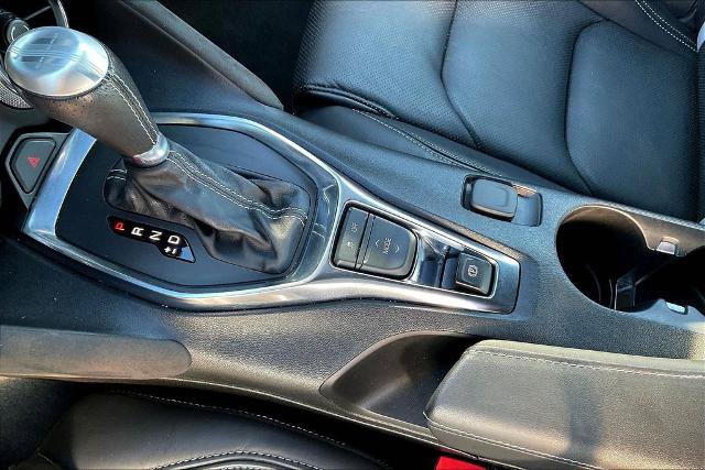 Used 2021 Chevrolet Camaro LT RWD image 17