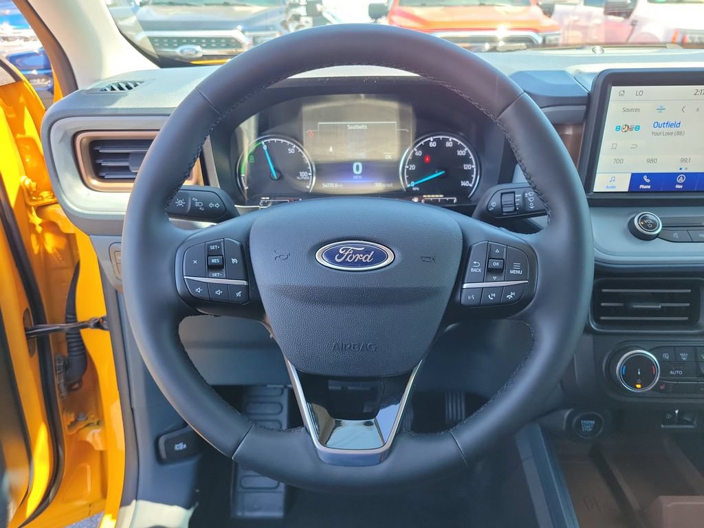 Certified 2023 Ford Maverick Lariat w/ Lariat Luxury Package FWD image 23