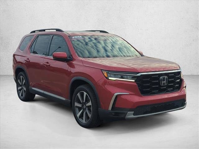 Used 2023 Honda Pilot Elite image 3