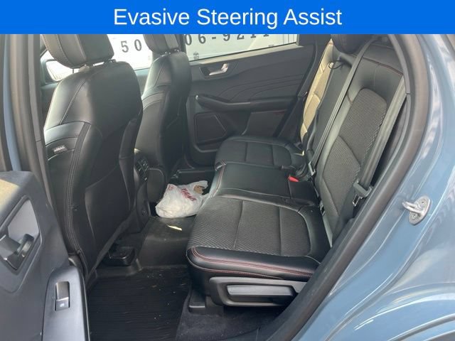 Certified 2023 Ford Escape ST-Line w/ Tech Pack #1 AWD/4WD image 9
