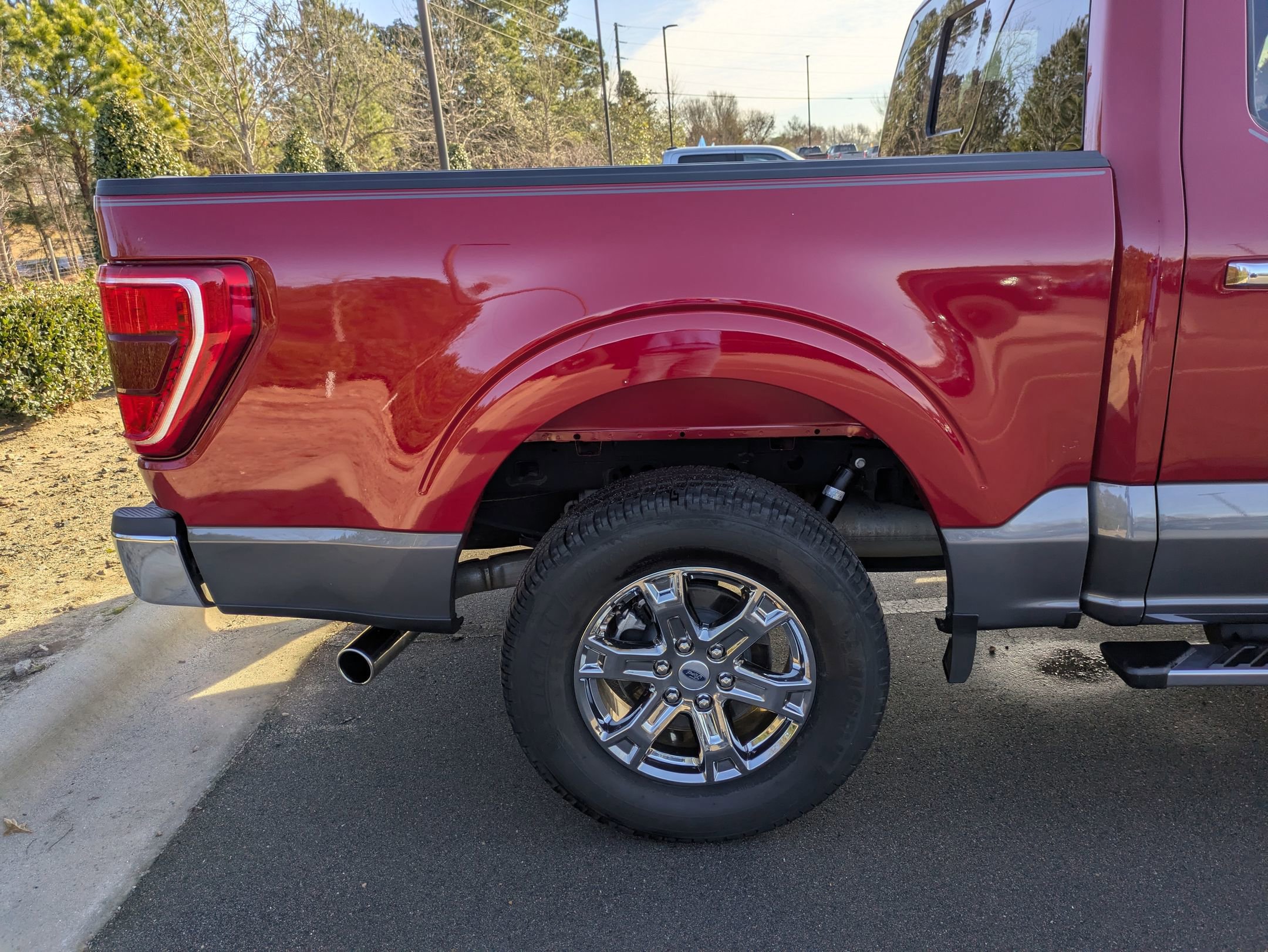 Certified 2022 Ford F150 XLT w/ Equipment Group 302A High image 37