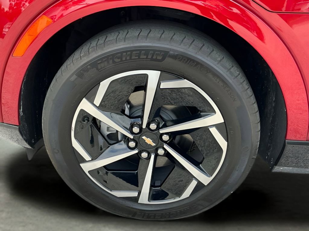 Used 2025 Chevrolet Equinox EV LT w/ Convenience Package image 22