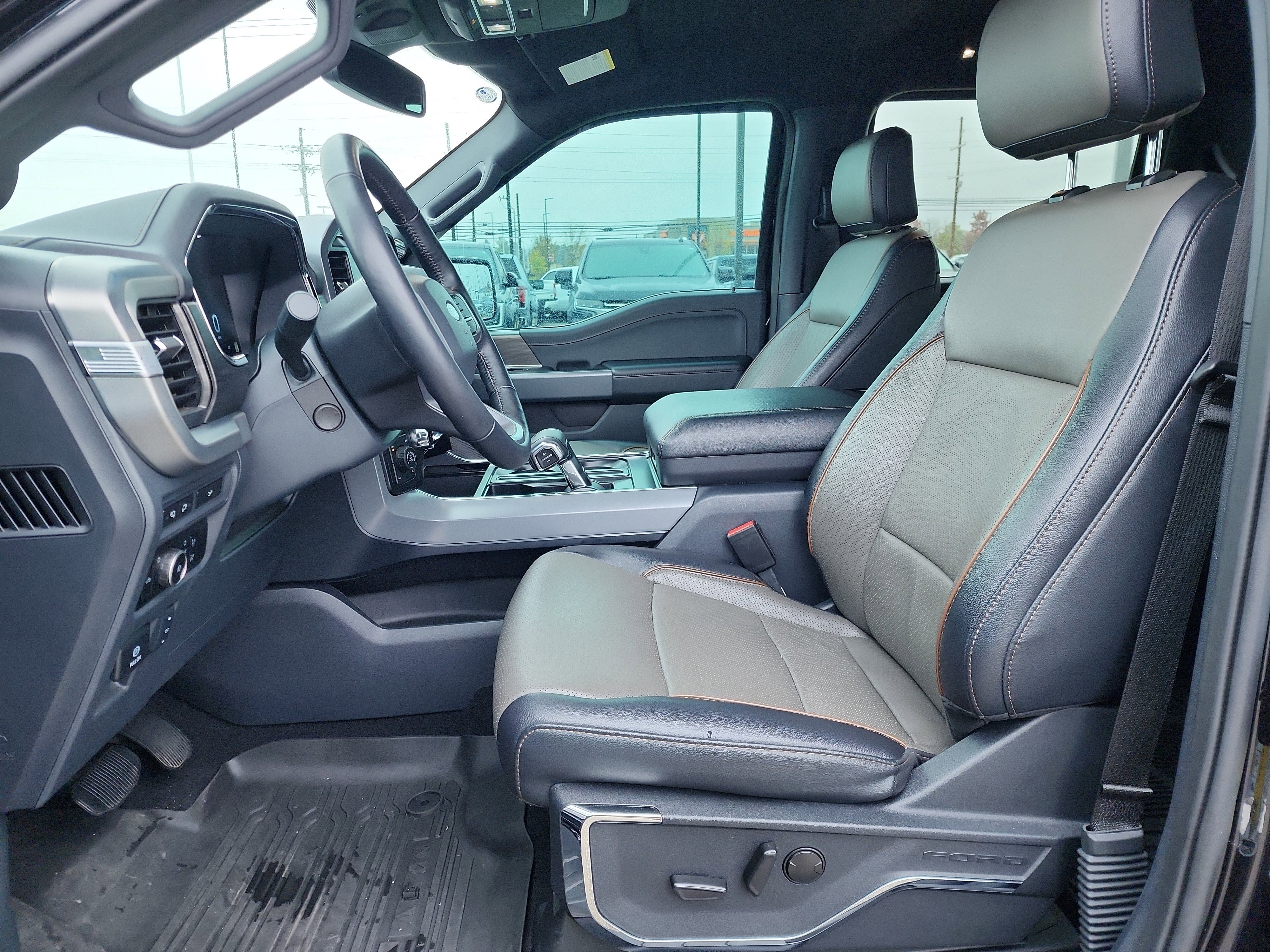 Certified 2024 Ford F150 Lariat w/ FX4 Off-Road Package image 10