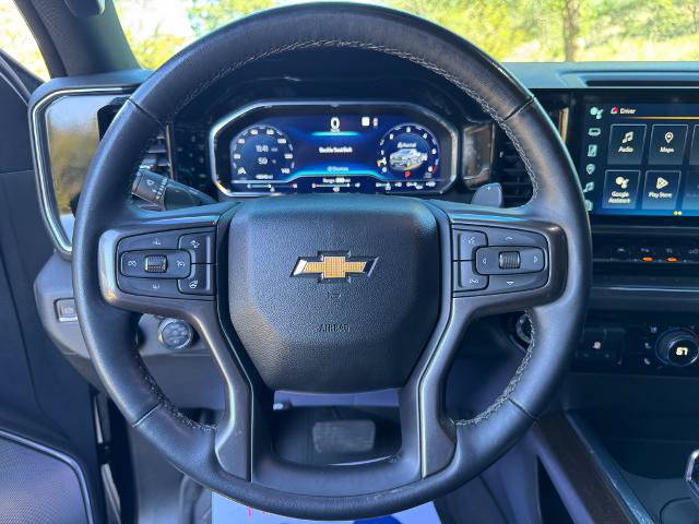 Used 2023 Chevrolet Silverado 1500 High Country w/ Technology Package AWD/4WD image 15