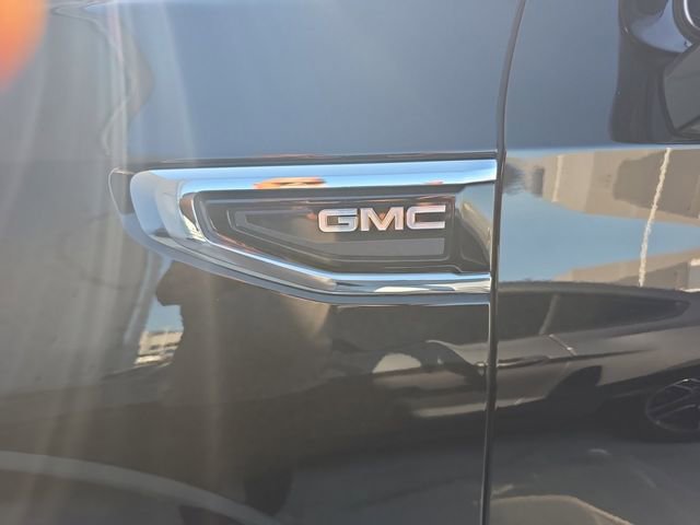 Used 2022 GMC Yukon SLT w/ SLT Luxury Package image 25