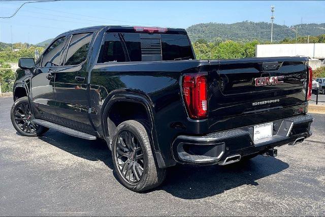 Used 2024 GMC Sierra 1500 AT4 w/ Technology Package AWD/4WD image 3