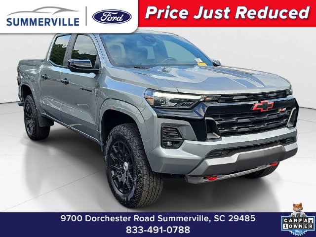 Used 2024 Chevrolet Colorado Z71 w/ Z71 Convenience Package 2