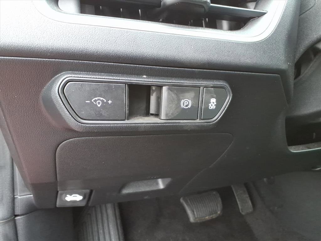 Used 2025 Kia K4 FWD image 13