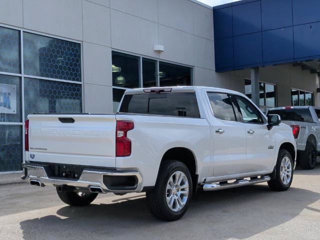 Used 2023 Chevrolet Silverado 1500 LTZ w/ Technology Package AWD/4WD image 3