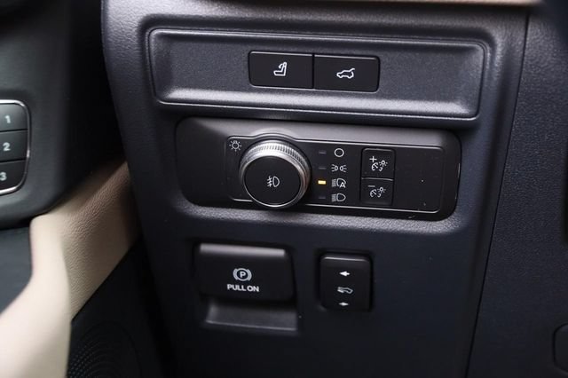 Certified 2022 Ford Expedition Limited AWD/4WD image 24