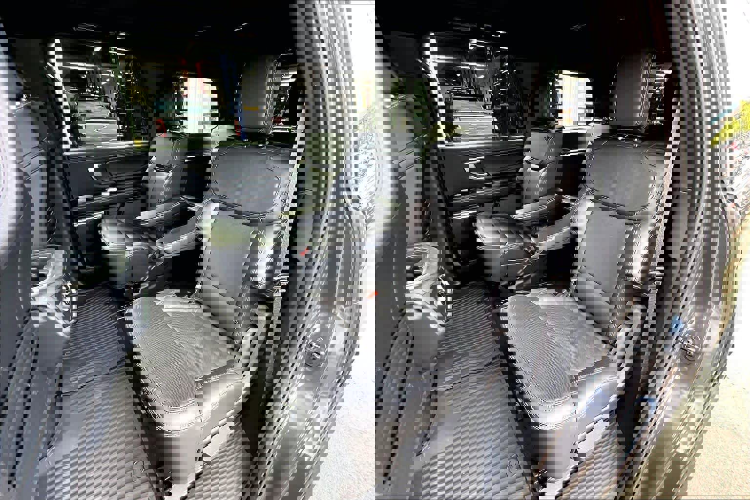 Certified 2025 Ford Expedition Platinum w/ Stealth Appearance Package image 22