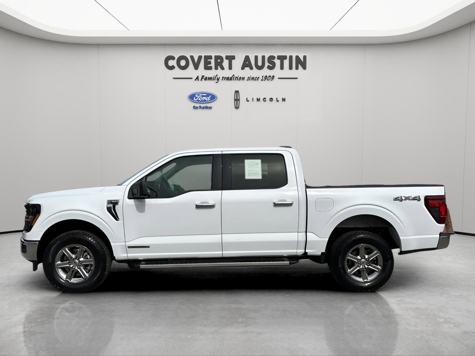 Certified 2025 Ford F150 XLT w/ Equipment Group 301A Standard image 2