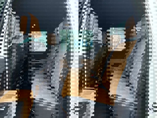 Certified 2023 Ford F250 Lariat w/ FX4 Off-Road Package image 10