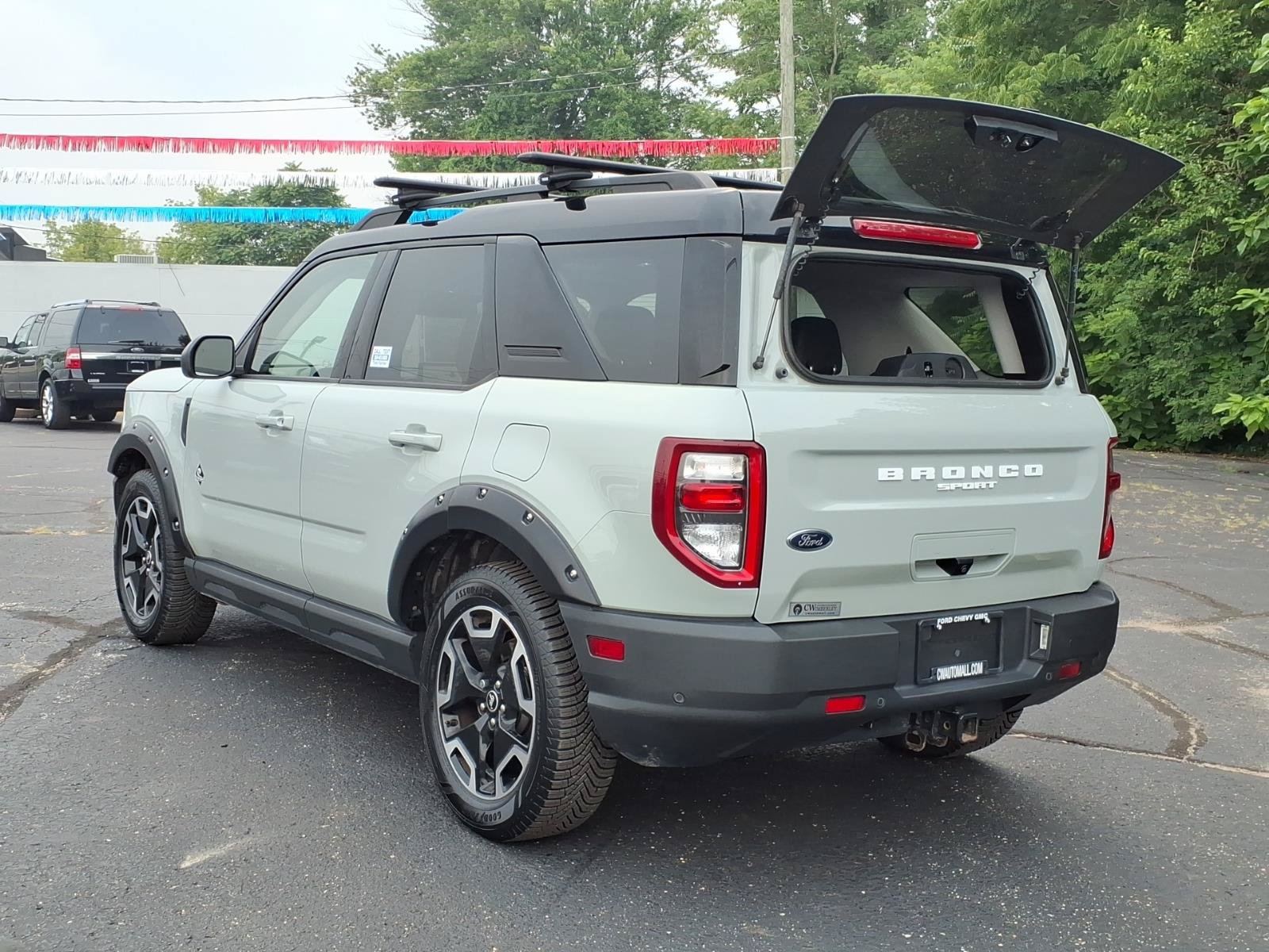 Certified 2021 Ford Bronco Sport Outer Banks w/ Outer Banks Package AWD/4WD image 13