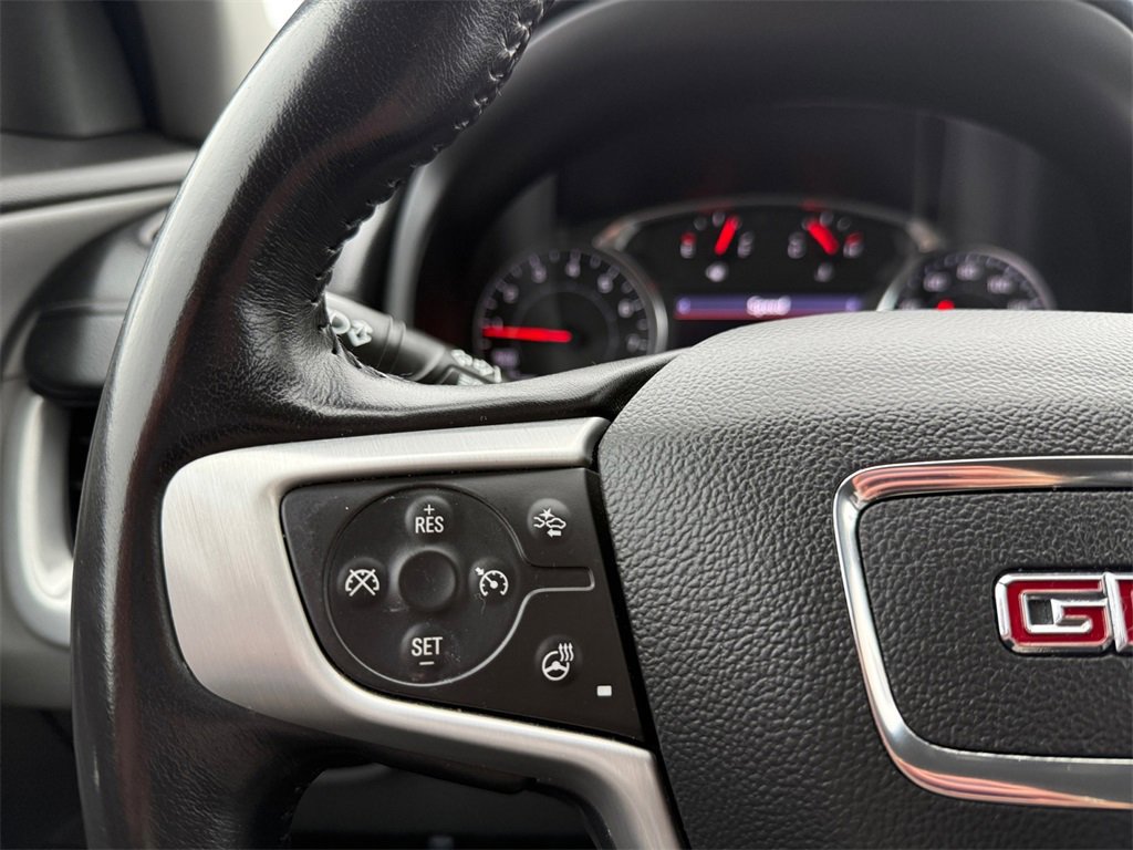 Used 2022 GMC Terrain SLT image 18