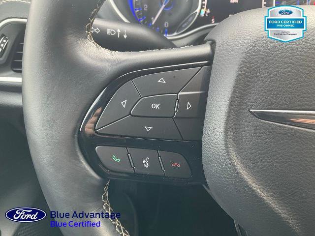 Used 2021 Chrysler Pacifica Touring image 15