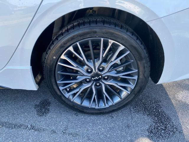 Used 2024 Kia Forte GT-Line image 31