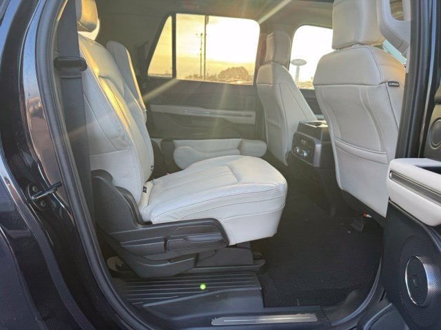 Certified 2021 Ford Expedition Max Platinum AWD/4WD image 14