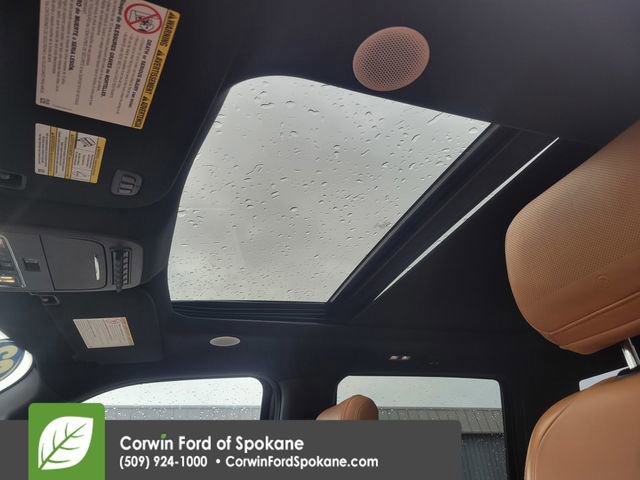 Certified 2023 Ford F350 Platinum w/ Tremor Off-Road Package AWD/4WD image 40