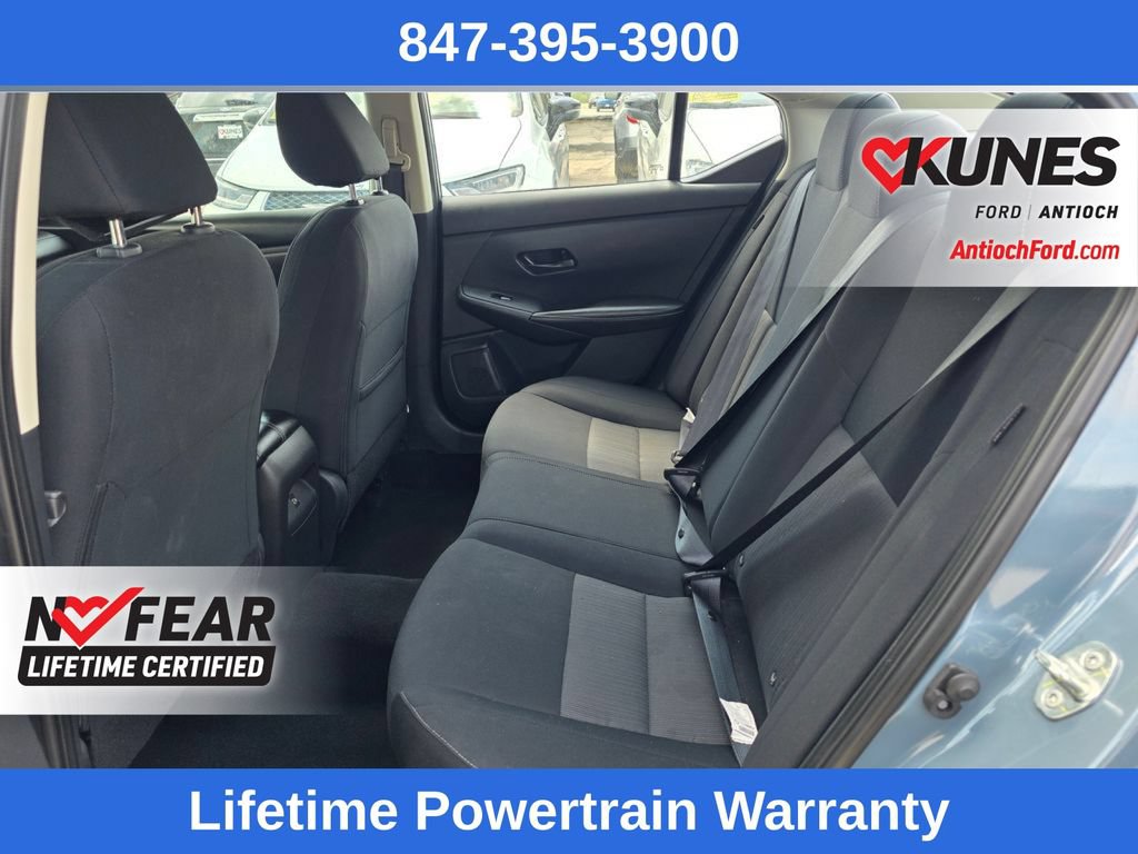 Used 2024 Nissan Sentra SV FWD image 17
