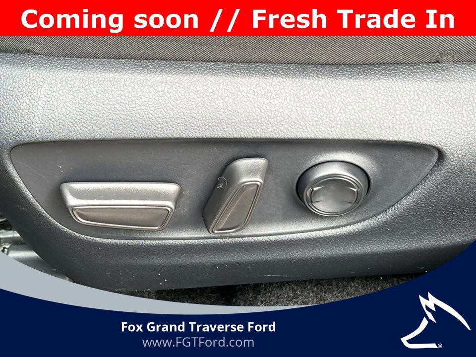 Used 2025 Toyota RAV4 XLE image 12