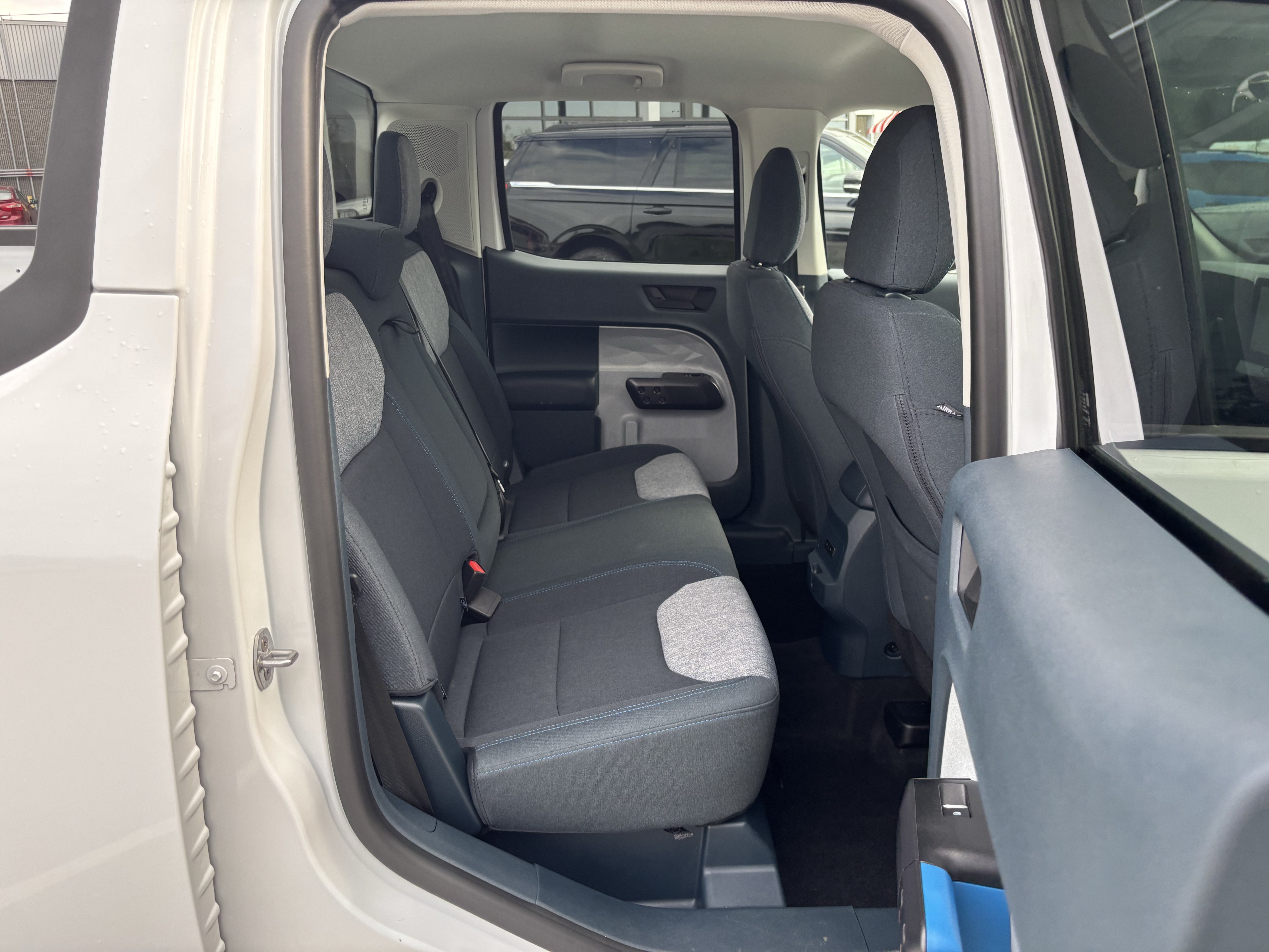 Certified 2025 Ford Maverick XLT w/ Equipment Group 302A AWD/4WD image 35