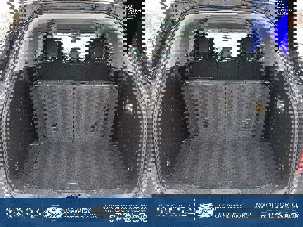 Certified 2022 Ford Explorer XLT w/ Equipment Group 202A image 28