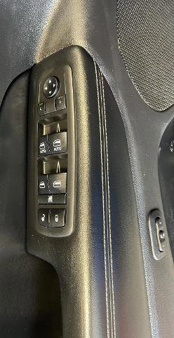 Used 2017 Jeep Grand Cherokee Limited image 8