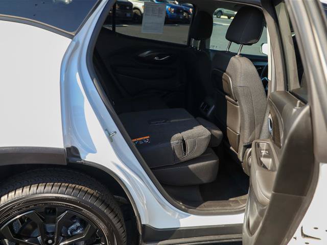Used 2022 GMC Terrain SLE w/ Driver Convenience Package AWD/4WD image 37