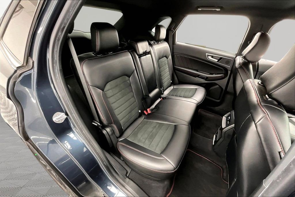 Certified 2023 Ford Edge ST-Line AWD/4WD image 27