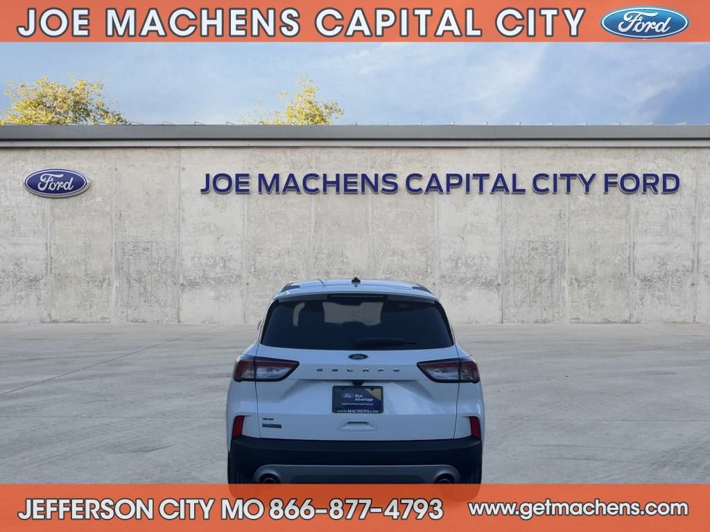 Certified 2022 Ford Escape SE w/ Convenience Package image 4